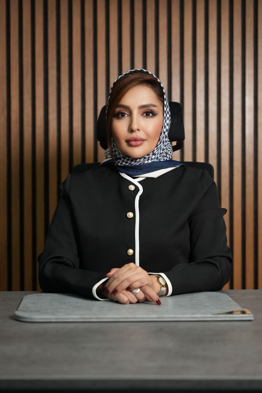 وکیل پایه یک دادگستری غزاله رمضان‌پور