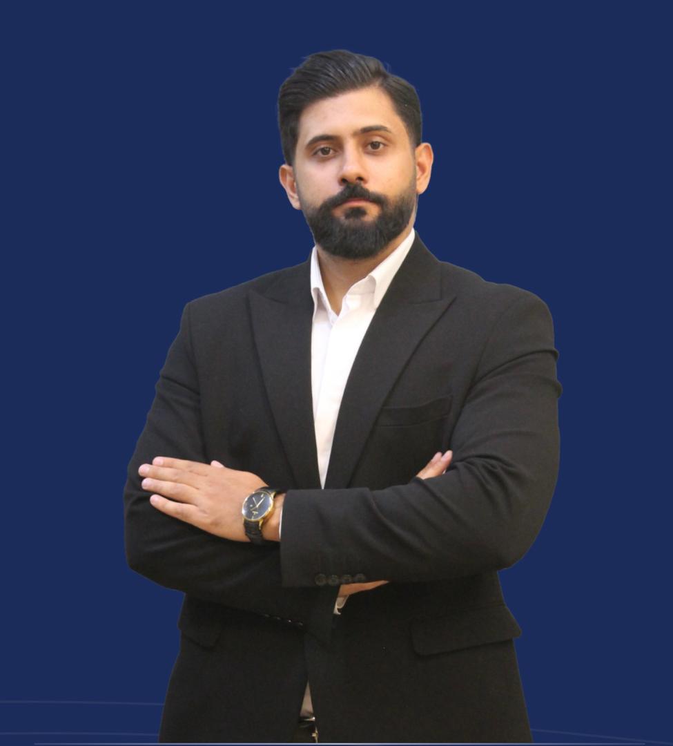 وکیل پایه یک دادگستری وحید امینی‌راد