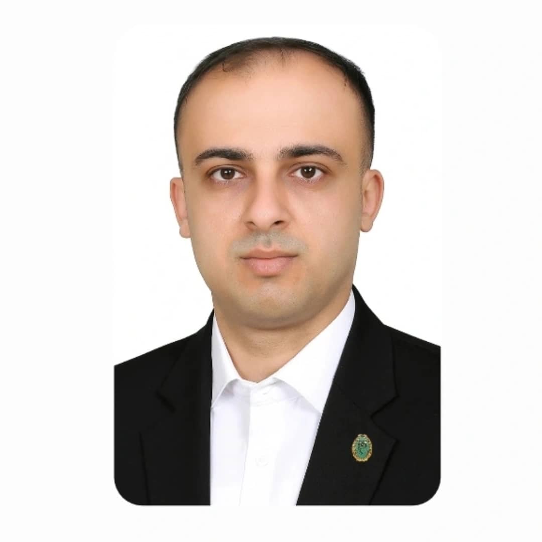 وکیل کارآموز علیرضا موید