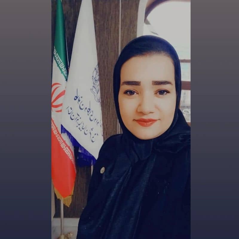 کارآموز وکالت آمنه وطن‌دوست