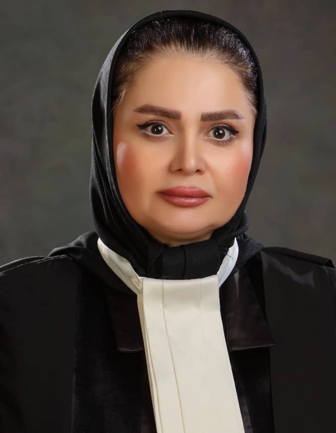 وکیل پایه یک دادگستری اکرم سعدی